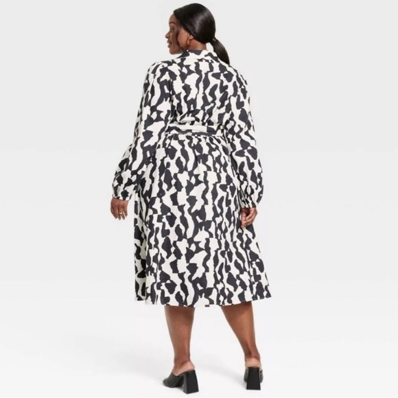 Ava & Viv Button Up Dress - Picture 2 of 6